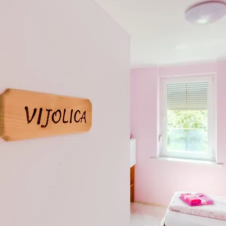 Orhideja * تولمين